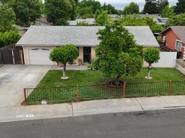 909 Meadowview Dr, Galt, CA 95632