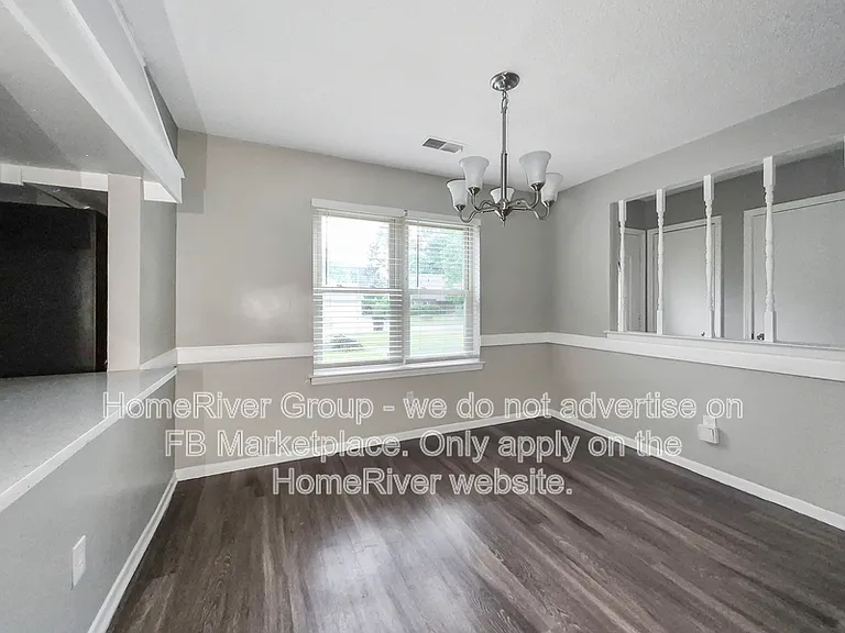 2366 Champaign St — Photo 8