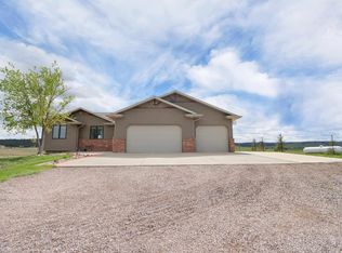 1903 Husker Pl, Rapid City, SD 57701