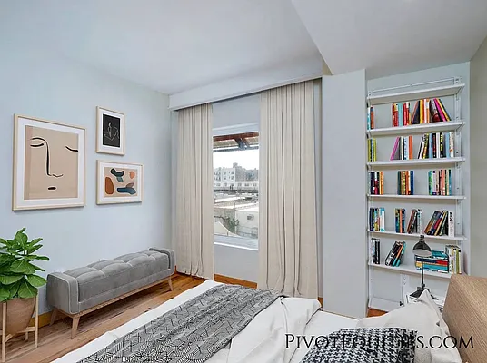 Bedroom, photo 1