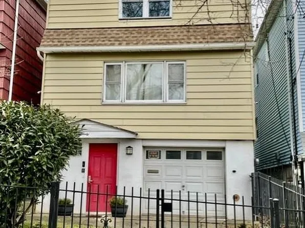 20 Richard St, Jersey City, NJ 07305