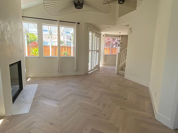2nd image of 415 Krystallos Ln