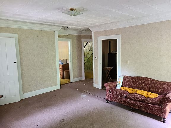 5th image of 58 Merriam Rd