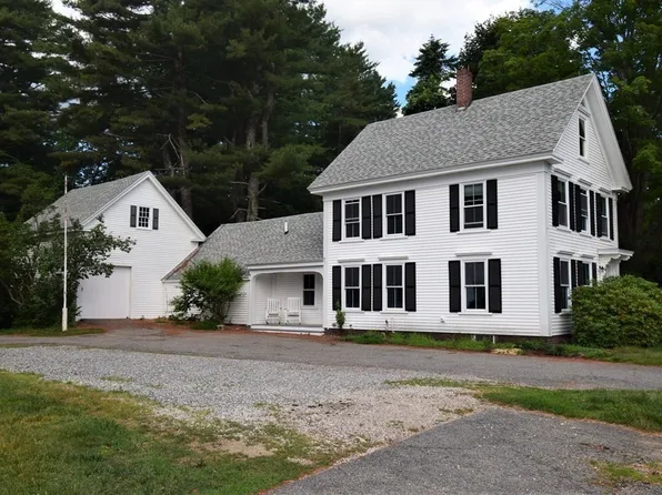 14 Church St, Kingston, NH 03848