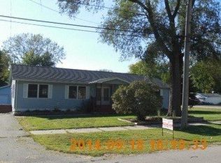 488 N School St, Braidwood, IL 60408
