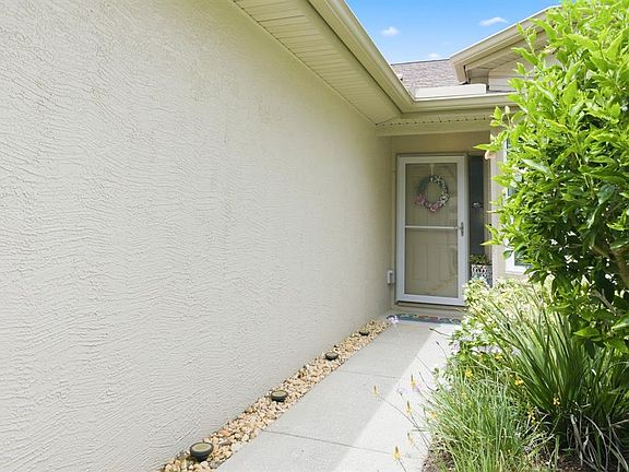 5th image of 3006 Fieldbrook Pl
