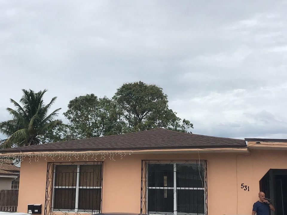 1st image of 525 NW 43rd Pl #531