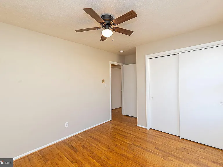 120 Meadowlark Ln — Photo 24