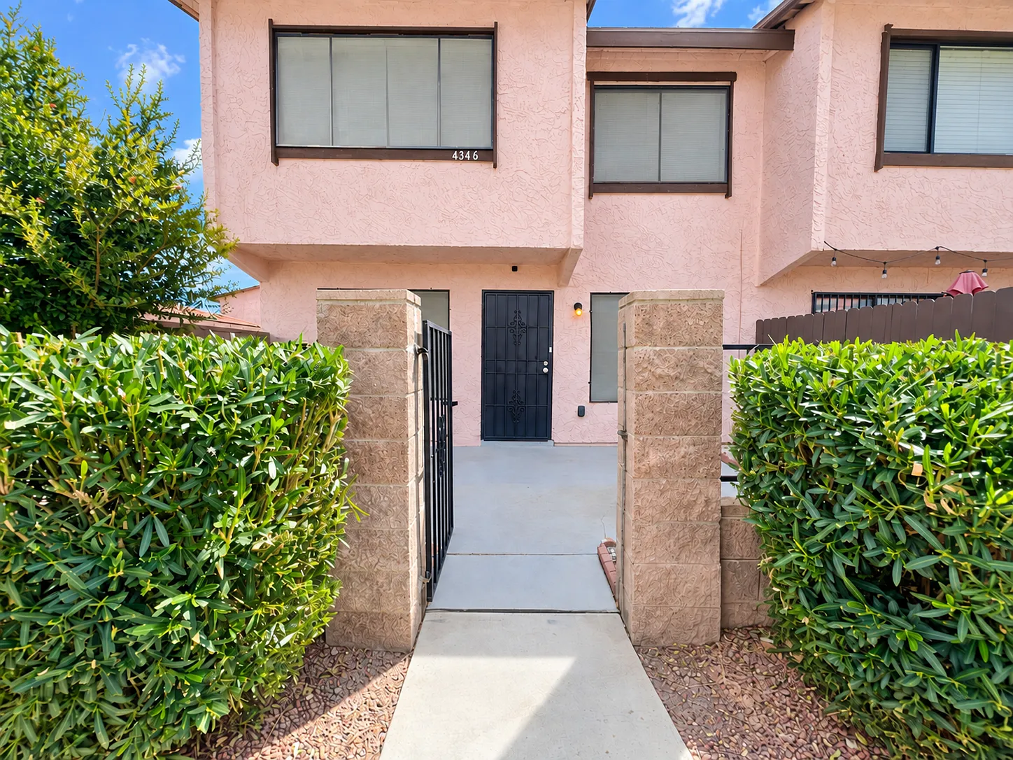 2 bed, 1048 sqft, $1,650 — Photo 4
