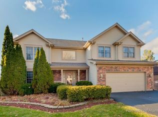 1110 Deep Woods Dr, Elgin, IL 60120