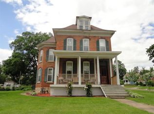 200 S Chestnut St, Monticello, IA 52310