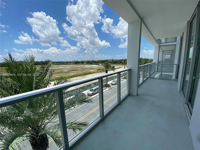 2000 Metropica Way #307 — Photo 33