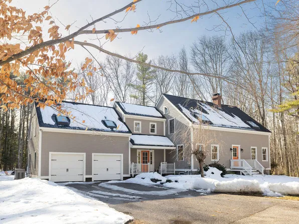 5 Pond Shore Drive, Cumberland, ME 04021