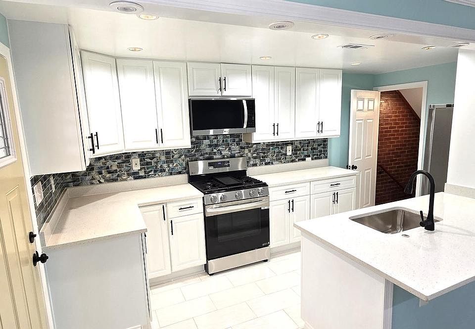 1st image of 5528 Bucknell Rd