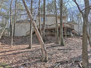 218 Spring Hill Ln, Lebanon, PA 17042