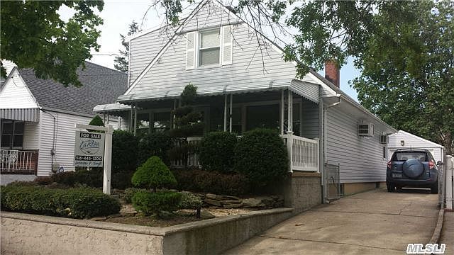 1st image of 106 N 1st St