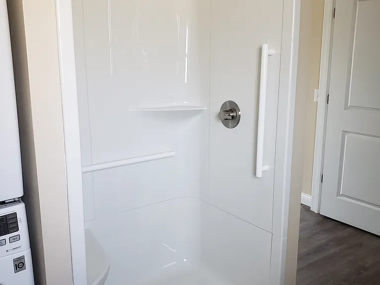 2907 Parnell Ave #203 — Photo 8