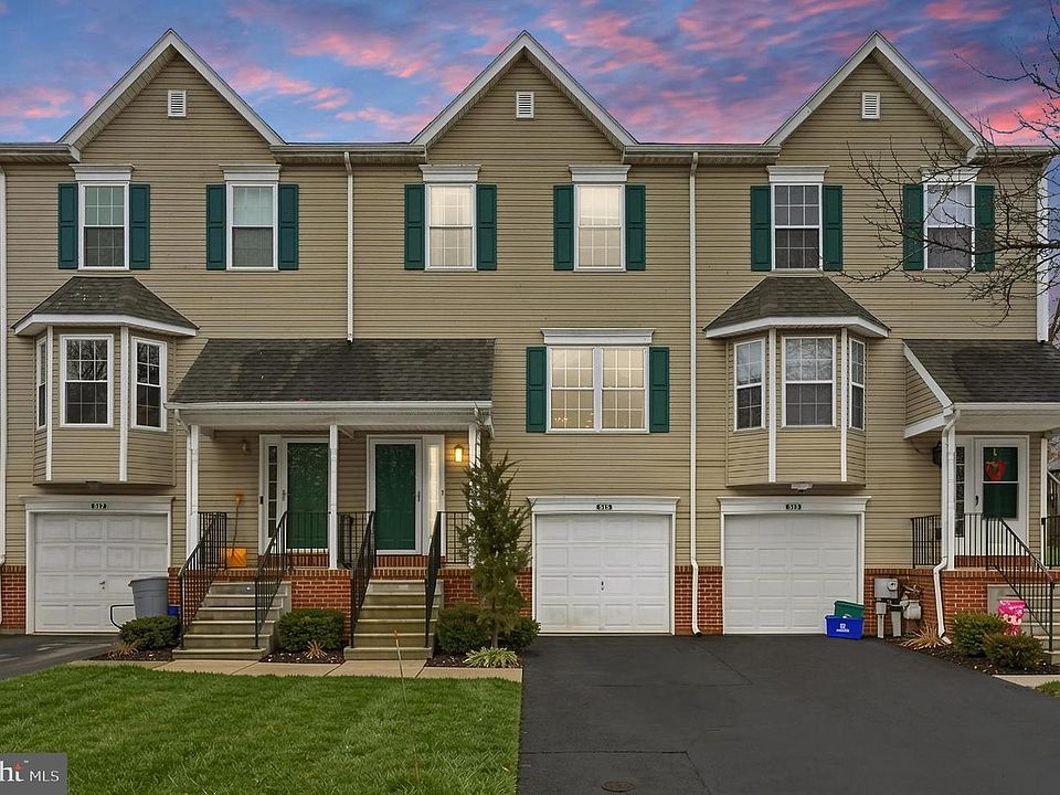 1st image of 515 Williamsburg Way