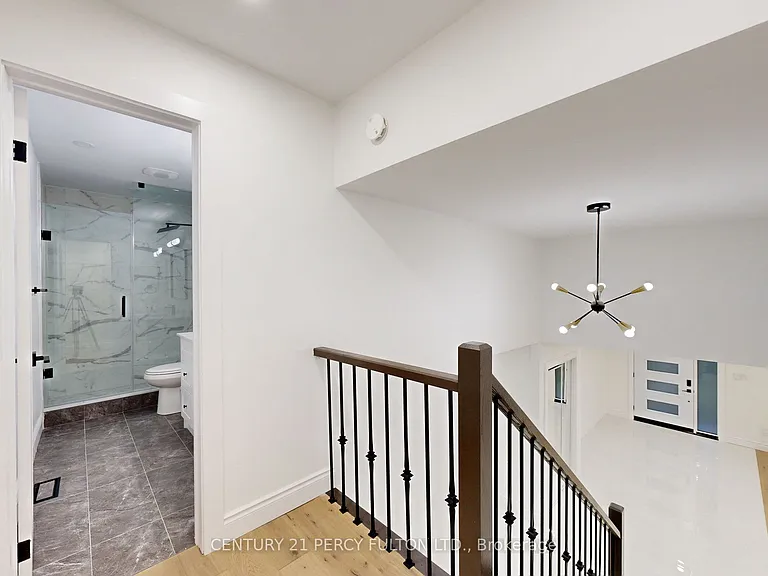 78 Agincourt Dr #MAIN 2ND — Photo 11