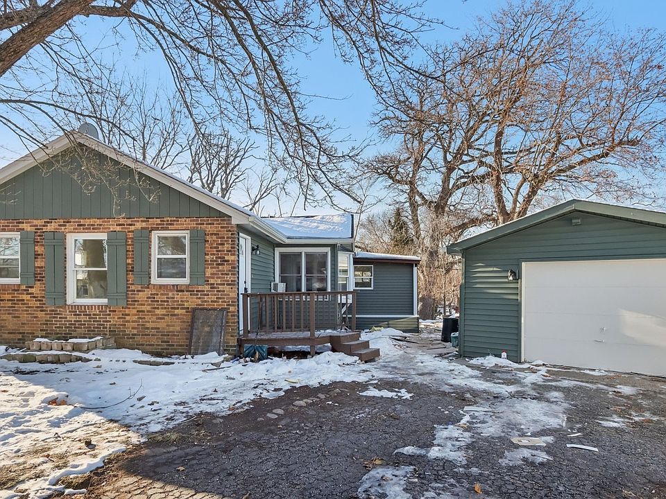 1st image of 26814 N Genesee St