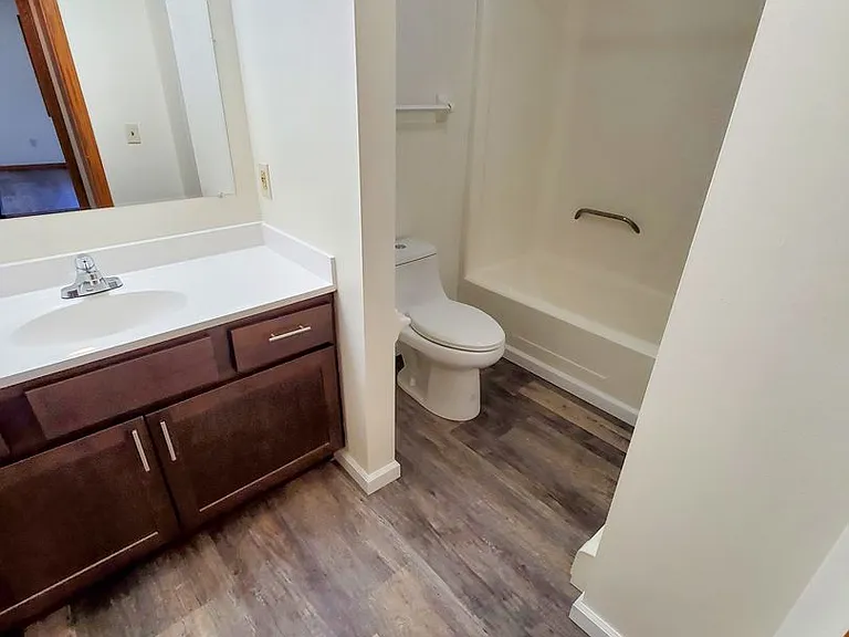 Belmar Apartments — Photo 52