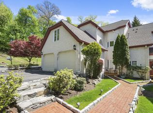 33 Springhurst Park, Dobbs Ferry, NY 10522