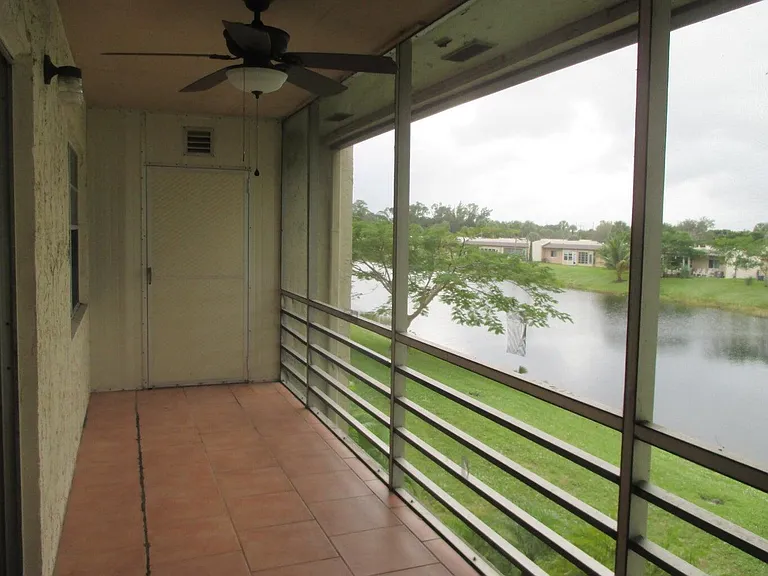 154 Lake Meryl Dr #259 — Photo 15