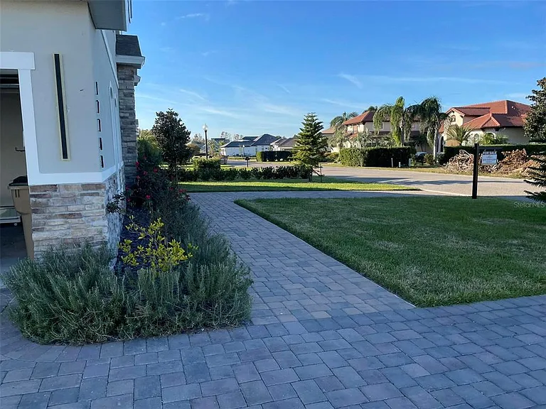 17708 Sawgrass Run — Photo 44