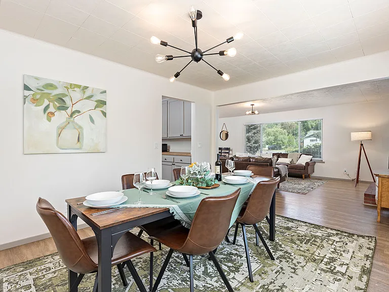 2087 Upper River Rd — Photo 7