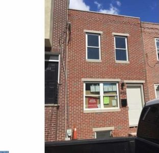 1933 Manton St, Philadelphia, PA, 19146