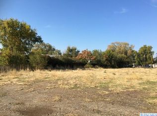 128 E 13th Ave, Kennewick, WA 99337