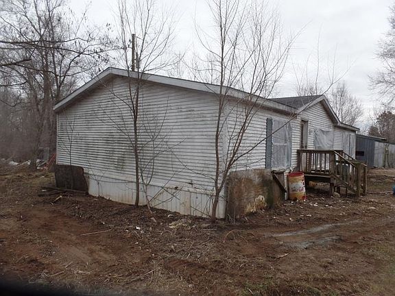 2nd image of N2412 N Lakeview Ave