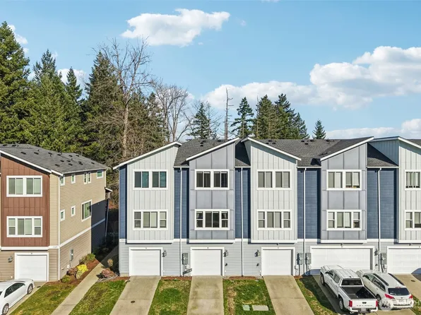 17411 118th Avenue Ct E #B, Puyallup, WA 98374