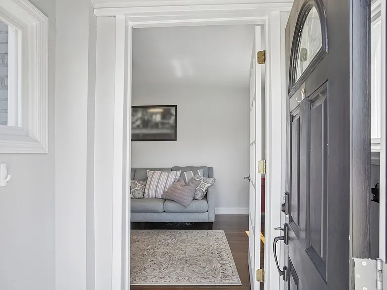 54 Allan Dr — Photo 14