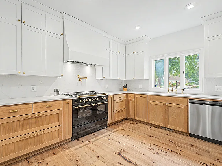 1801 El Contento Cir — Photo 2