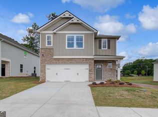 105 Alpine Rd, Fairburn, GA 30213