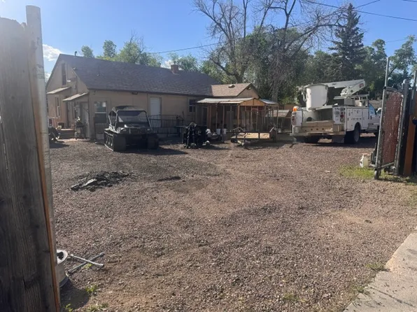 2539 Gunnison St, Colorado Springs, CO 80909