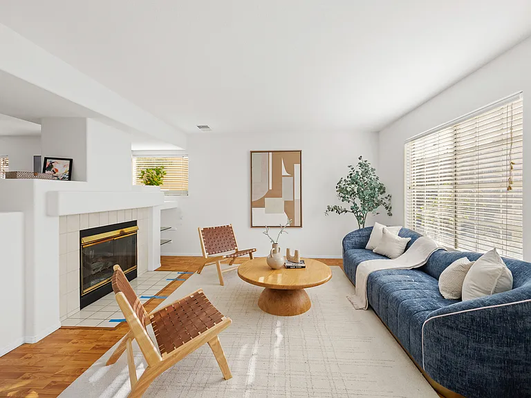 16 Santa Clara St #1 — Photo 10