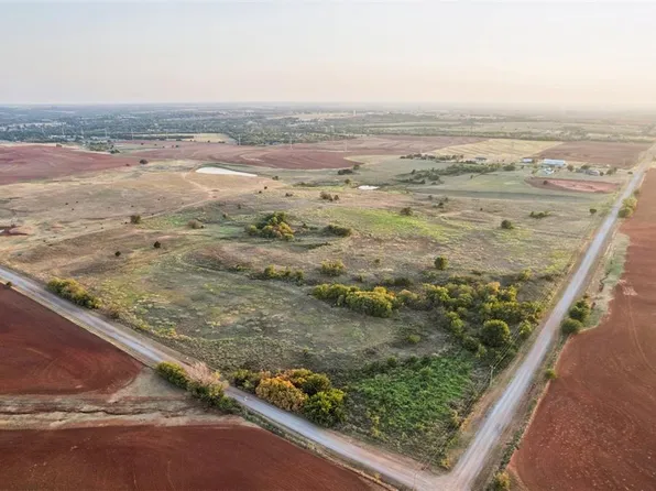 3648 Edmond Rd NW, Piedmont, OK 73078