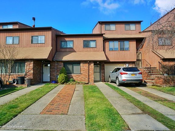 2nd image of 193 Stonegate Dr
