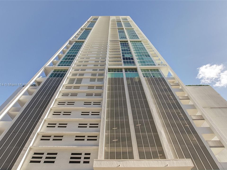 1st image of 1040 Biscayne Blvd APT 4008