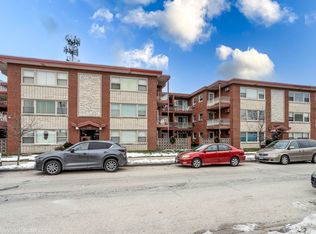 3023 Paris Ave APT 205, River Grove, IL 60171