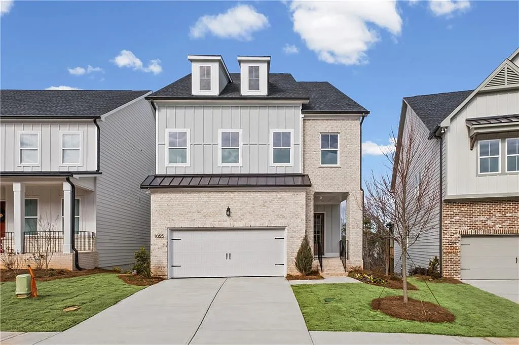 1055 Winding Branch Dr photo 1