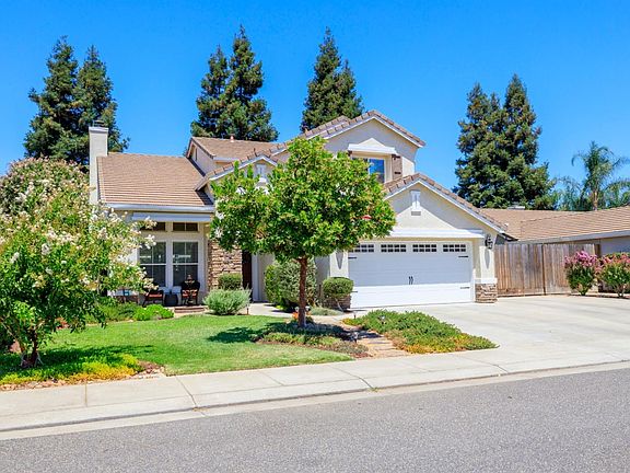 2nd image of 2408 Jonathon Dr