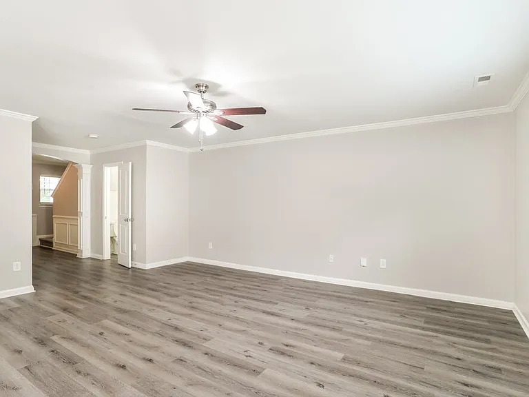 5004 Broad Leaf Ct — Photo 5