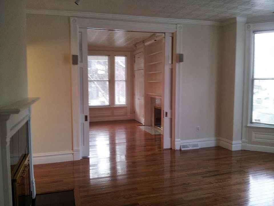 Living Room/Dinning Room