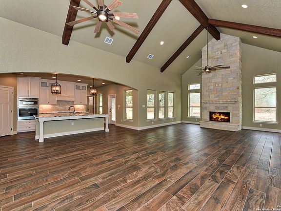 5th image of 117 Bobby Lynn Drive