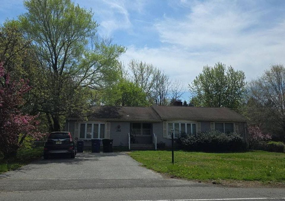 1st image of 240 Church Rd