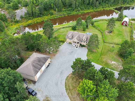 3rd image of 554 Dryden Rd