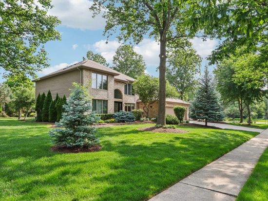 11624 W Kluth Ct, Mokena, IL 60448